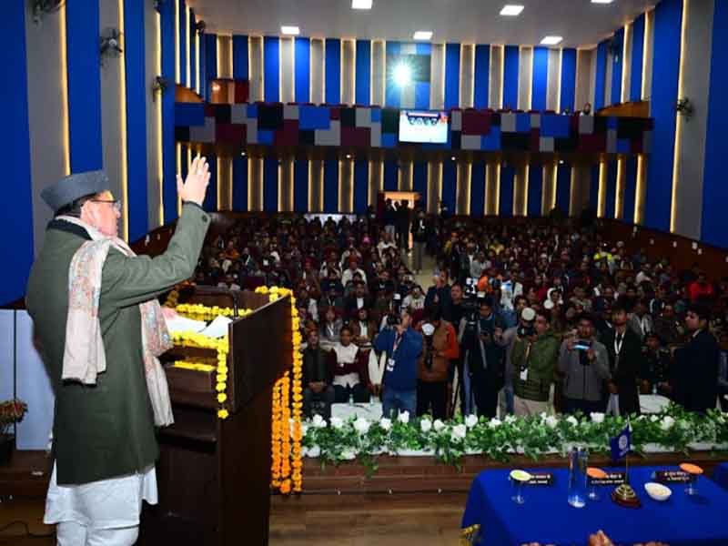 पर्यटन से पहाड़ों में रुकेगा पलायन, होमस्टे, टैक्सी और होटल को मिलेगा साल भर रोजगार- मुख्यमंत्री